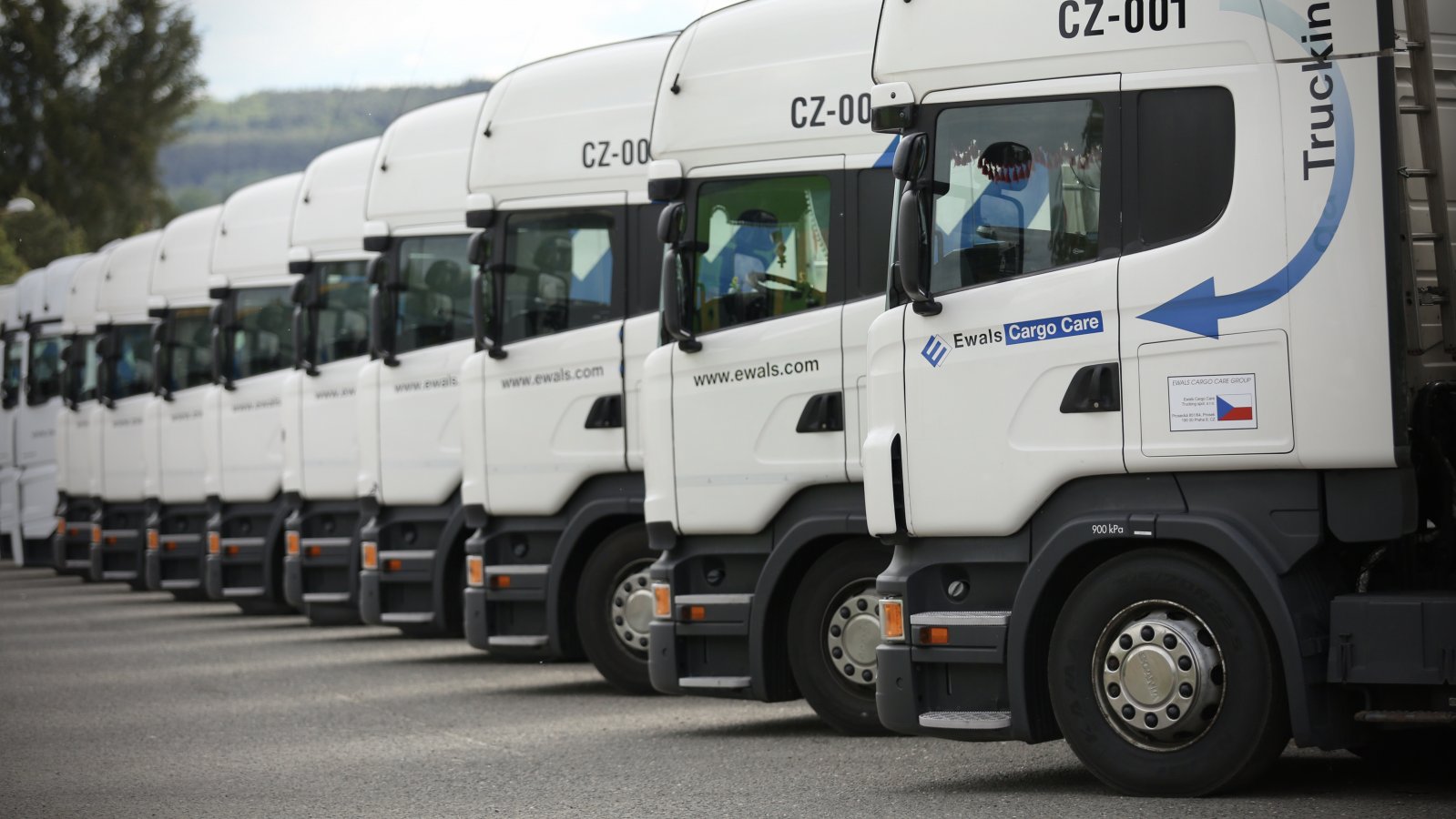 Ewals Trucking_Old